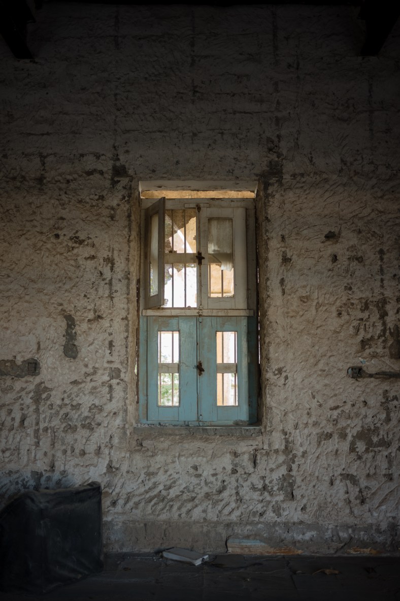 180415_Meem_AbandonedHospital_0003