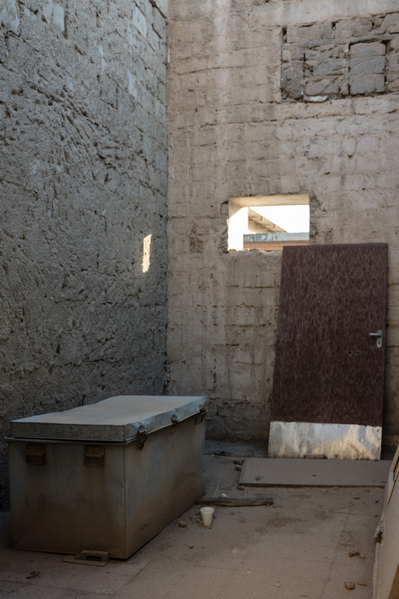 180415_Meem_AbandonedHospital_0019