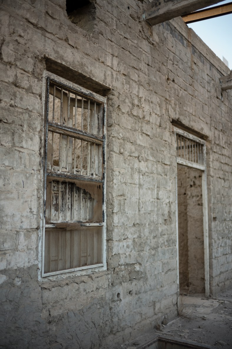 180415_Meem_AbandonedHospital_0028